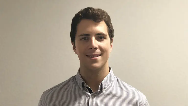 El navarro Javier Asensio, de 26 años, es uno de los seleccionados del programa GeneradorES de Coca Cola