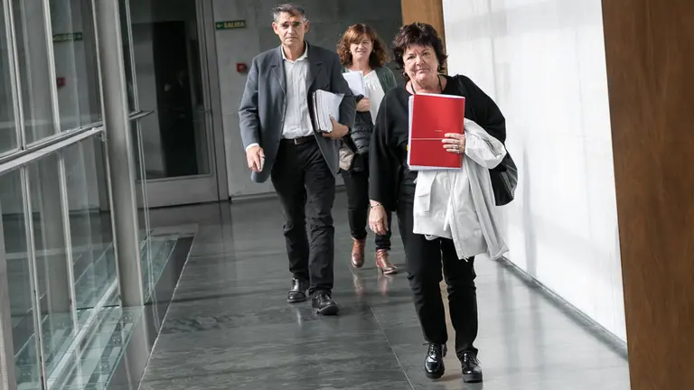 Comparecencia de la consejera María José Beaumont para explicar el funcionamiento del 112 y la coordinación policial que se realiza a través de él (11). IÑIGO ALZUGARAY