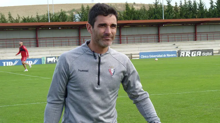 El preparador físico de Osasuna, Sergi Pérez, en Tajonar. Navarra.com