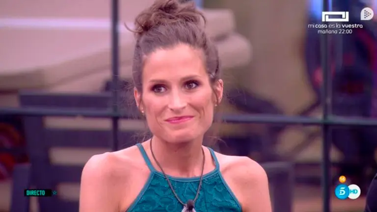 La navarra Verdeliss en el momento de conocer que vuelve a estar nominada en Gran Hermano VIP por segunda semana consecutiva TELECINCO