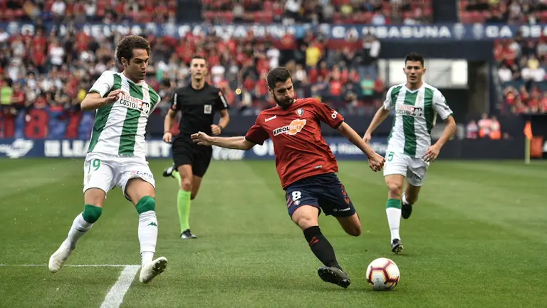 Fran Mérida. Partido entre Osasuna y el Córdoba en El Sadar MIGUEL OSÉS (2)