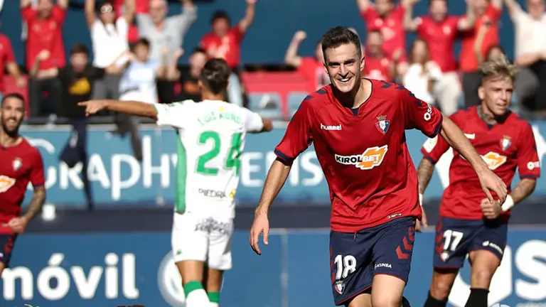 Juan Villar. Imagen del partido Osasuna-Córdoba durante la primera parte. LA LIGA 123