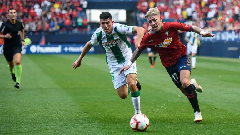 Partido entre Osasuna y Córdoba disputado en el estadio de El Sadar correspondiente a la 8ª jornada de la Liga123. MIGUEL OSÉS_4