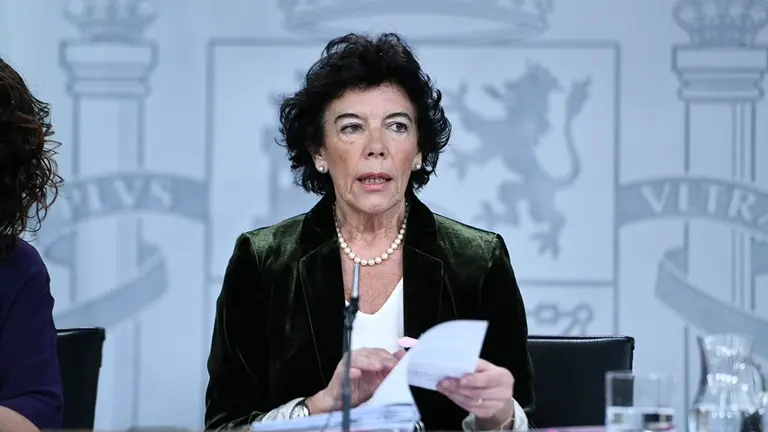 Isabel Celaá en rueda de prensa tras el Consejo de Ministros