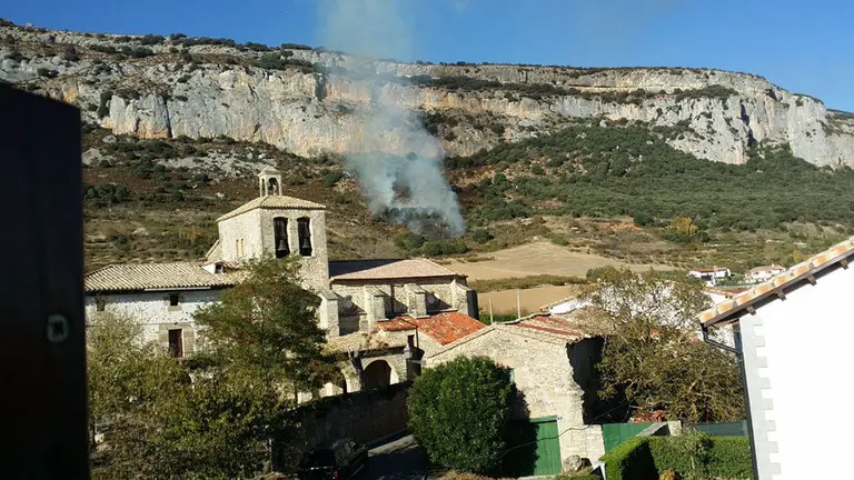 El fuego desatado en Echauri