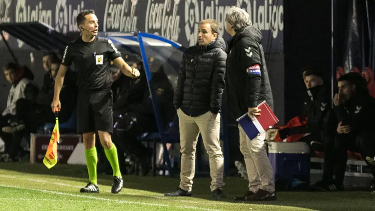 Partido entre Osasuna y Málaga disputado en el estadio de El Sadar -(22). IÑIGO ALZUGARAY