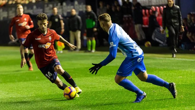 Partido entre Osasuna y Málaga disputado en el estadio de El Sadar -(42). IÑIGO ALZUGARAY