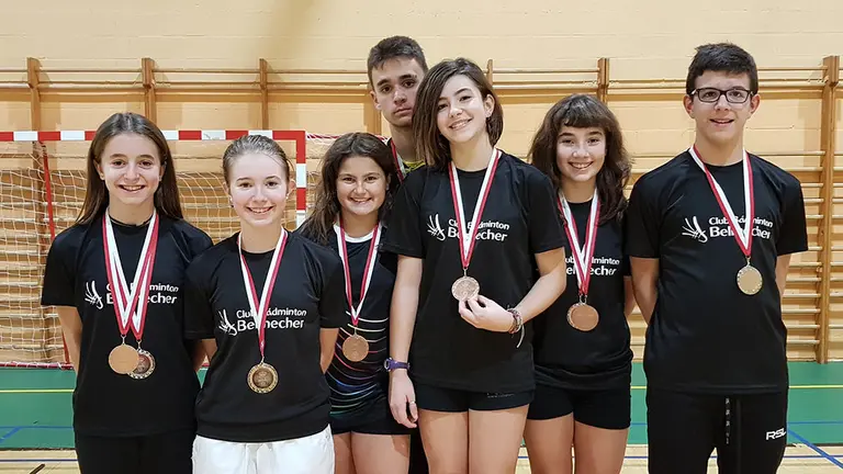 Participantes del club Belmecher en el torneo jugado en Solares. Cedida.