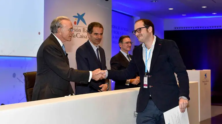 El navarro Álvaro Teijeira recibe una beca de La Caixa para investigar sobre el cáncer CEDIDA