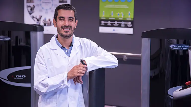 El doctor Nicolás Martínez Velilla, jefe del Servicio de Geriatría del Complejo Hospitalario de Navarra CHN