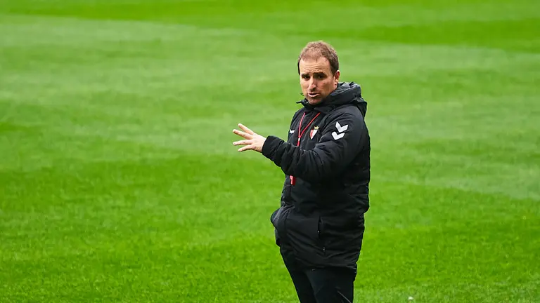 Último entrenamiento de Osasuna en El Sadar antes del partido en Extremadura. MIGUEL OSÉS (10)