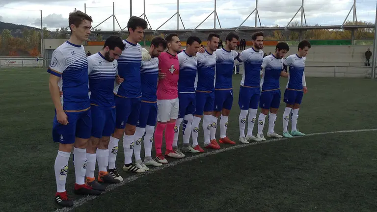 Minuto de silencio del Burladés en Ripagaina