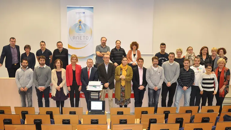 Presentación del programa ANETO para la prevención de obesidad infantil CEDIDA