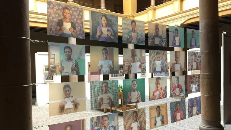 Muestra de la exposición sobre esclavitud infantil en la Uned de Tudela CEDIDA