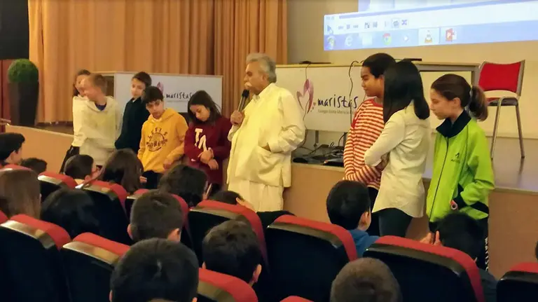 Campaña del colegio Maristas para celebrar la semana de la infancia CEDIDA