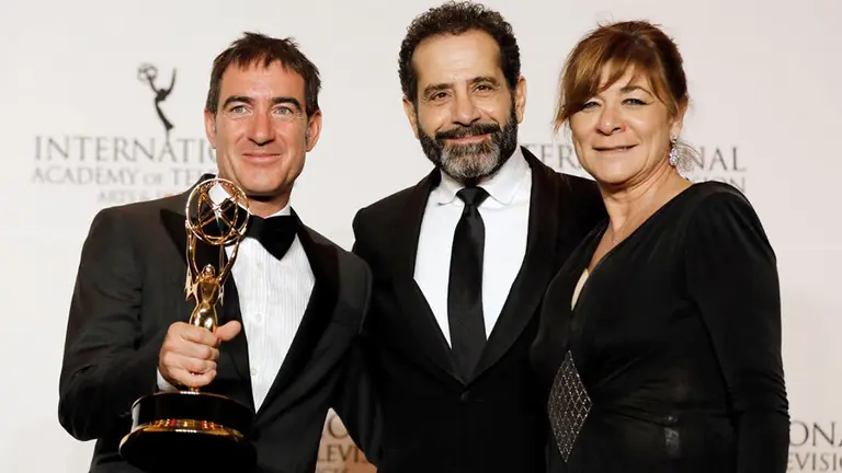 El navarro Álex Pina sujeta el Emmy al mejor drama gracias a La Casa de Papel EFE