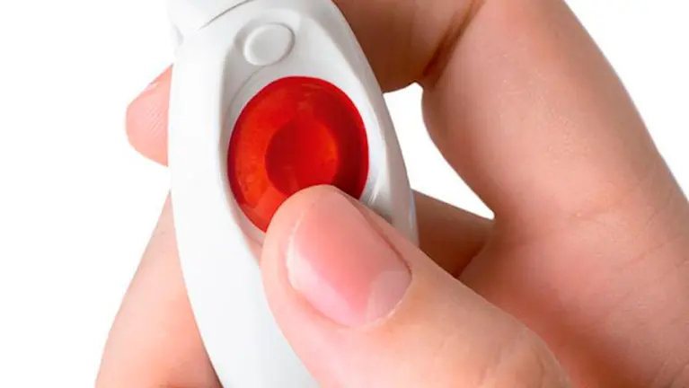 Botón-de-teleasistencia.-ARCHIVO