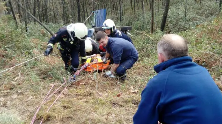 Accidente en Lesaca (2) BOMBEROS DE NAVARRA