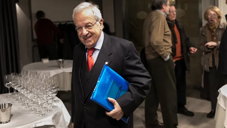 Charla de Jaime Ignacio del Burgo, senador constituyente por Navarra, organizada por Doble12 por los 40 años de la Constitución Española (01). IÑIGO ALZUGARAY