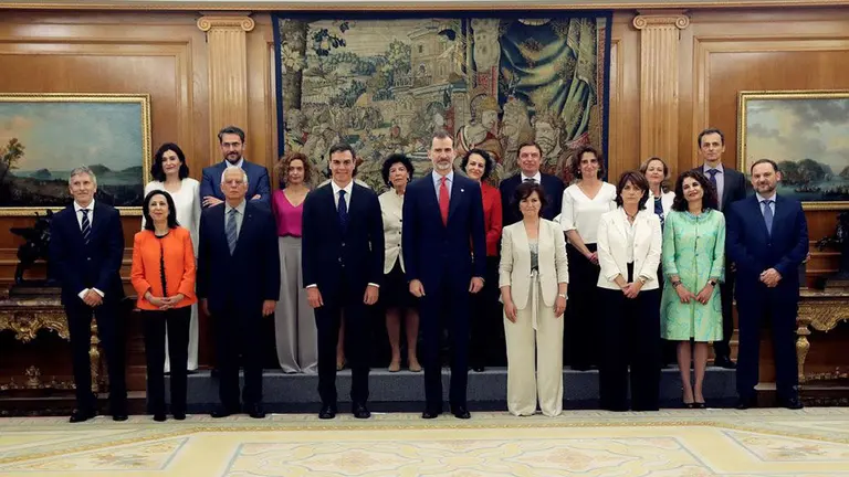 Consejo_de_Ministros-Felipe_VI-Famosos_313230103_80841310_1024x576