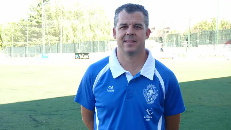 El t&eacute;cnico Sergio V&aacute;zquez regresa al banquillo del Cirbonero.