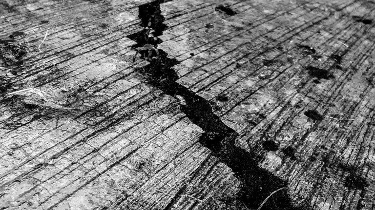 Una grieta en el suelo. ARCHIVO