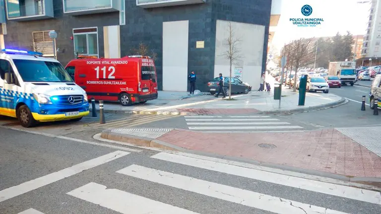 Uno de los accidente ocurridos en Pamplona este pasado jueves, 20 de diciembre. POLICÍA MUNICIPAL