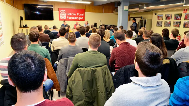 Bienvenida del nuevo jefe de la Policía Foral en su toma de posesión