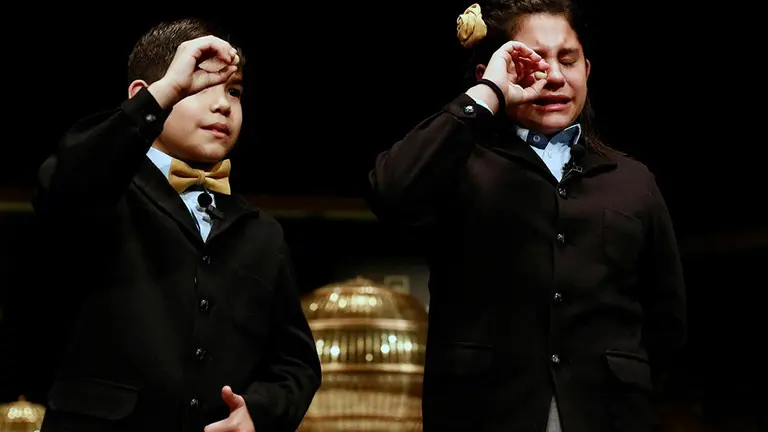 Nerea Pareja Martínez y Alonso Dávalos Durán han cantando el segundo premio del Sorteo de Navidad 2018 EE