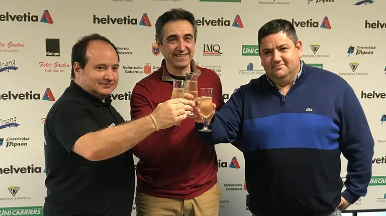 Iñaki Ániz, Miguel Ollacarizqueta y Javi Gracia. Anaitasunabmasobal.