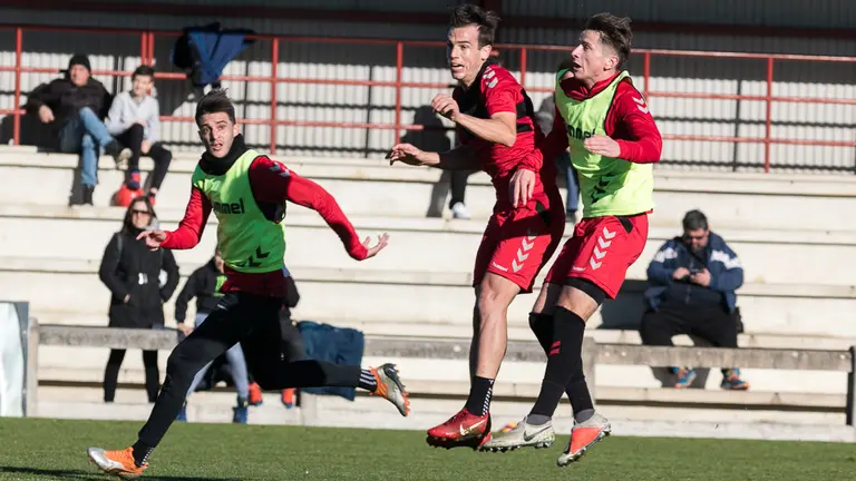 Entrenamiento de Osasuna en las instalaciones de Tajonar (23). IÑIGO ALZUGARAY