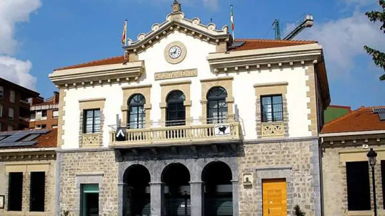 Ayuntamiento de Amurrio WIKIPEDIA