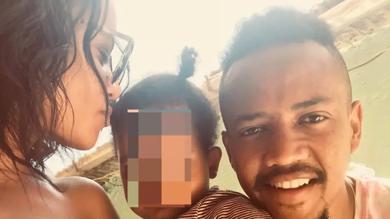 Los dos hermanos en una fotografía. EE