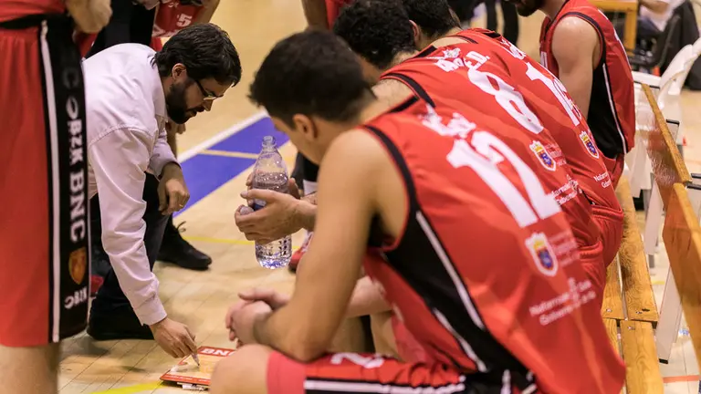 Partido de la liga LEB Plata de Baloncesto entre Basket Navarra y Marín Pontevedra (30). IÑIGO ALZUGARAY