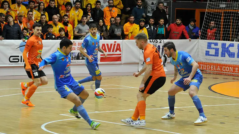Partido Ribera Navarra - Peñíscola en el pabellón Ciudad de Tudela.