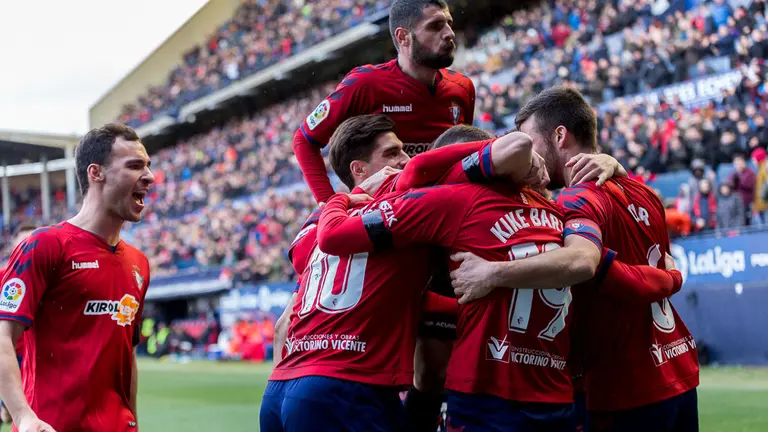 Partido entre Osasuna y Mallorca disputado en El Sadar (78). IÑIGO ALZUGARAY