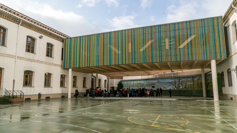 Inauguración de la cubierta parcial del patio del C.P. San Francisco (04). IÑIGO ALZUGARAY