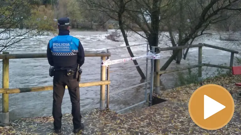 Inundaciones en Pamplona POLICÍA MUNICIPAL DE PAMPLONA