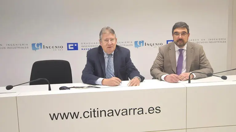 Firma del acuerdo entre los Graduados en Ingeniería Industrial y los Ingenieros Técnicos Informáticos CITI