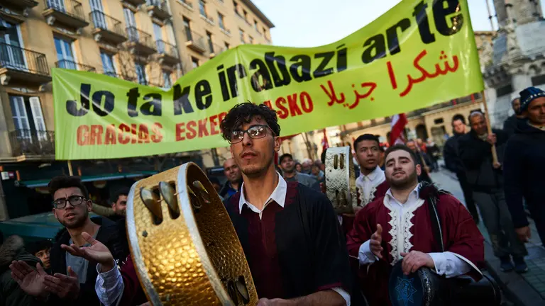 Manifestación en apoyo a los trabajadores de Huerta de Peralta. MIGUEL OSÉS 3