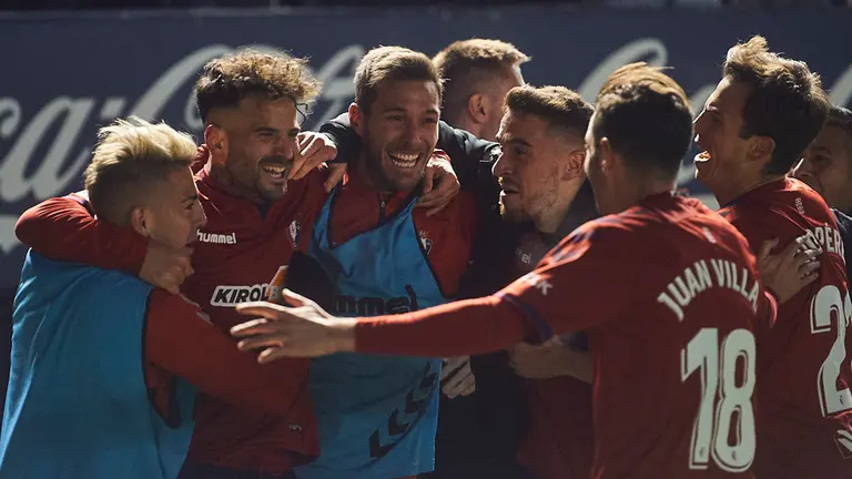 Partido entre Osasuna y Granada correspondiente a la jornada numero 24. MIGUEL OSÉS 17