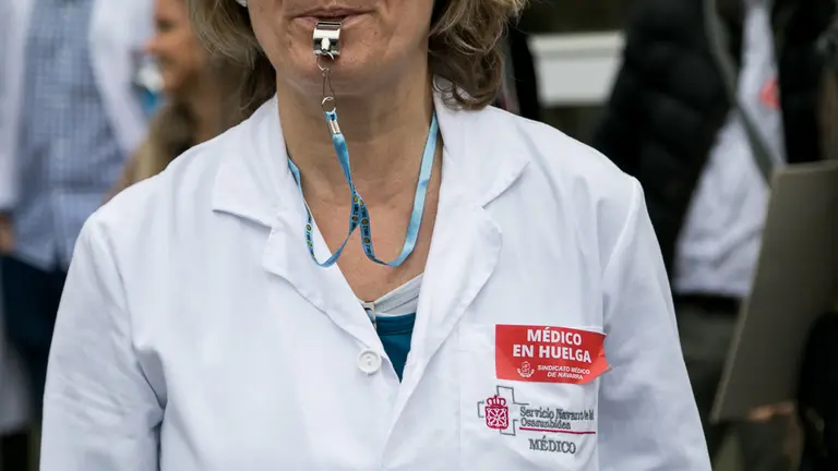 Segunda jornada de huelga de los médicos del Servicio Navarro de Salud-Osasunbidea para reivindicar una mejora de la relación médico-paciente y de sus condiciones laborales. IÑIGO ALZUGARAY (21)