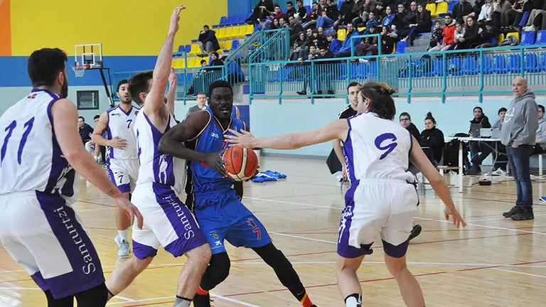 Partido de la Liga Eba. FNB