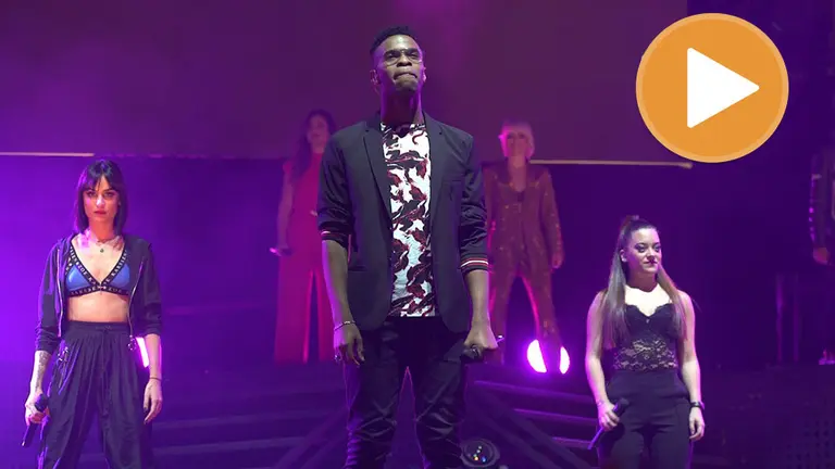 Imagen de Natalia, Famous y Noelia durante el concierto en el Wizink Center de Madrid. RTVE