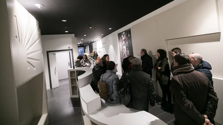 La Comisión de Presidencia del Ayuntamiento de Pamplona visita las obras de Ultreia, el centro de interpretación accesible del Camino de Santiago (07). IÑIGO ALZUGARAY