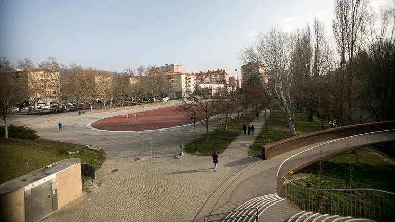 Patinódromo de San Jorge-(06). IÑIGO ALZUGARAY