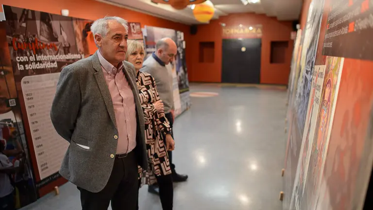 UGT presenta una exposición itinerante con motivo del 130º aniversario de la fundación del sindicato. PABLO LASAOSA 03