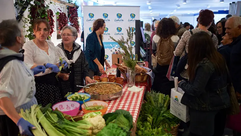 Inauguración de la feria Navartur en el Baluarte de Pamplona. PABLO LASAOSA 8