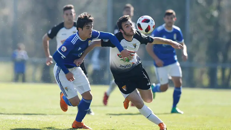 Partido Real Oviedo - Tudelano en las instalaciones del Requexon. Twitter Real Oviedo.