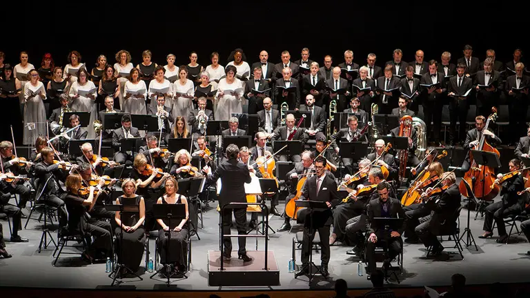 Concierto de la  Orquesta Sinfónica de Navarra, el Orfeón Pamplonés y la Coral de Cámara de Pamplona en el Museo Universidad de Navarra. MANUEL CASTELLS (2)